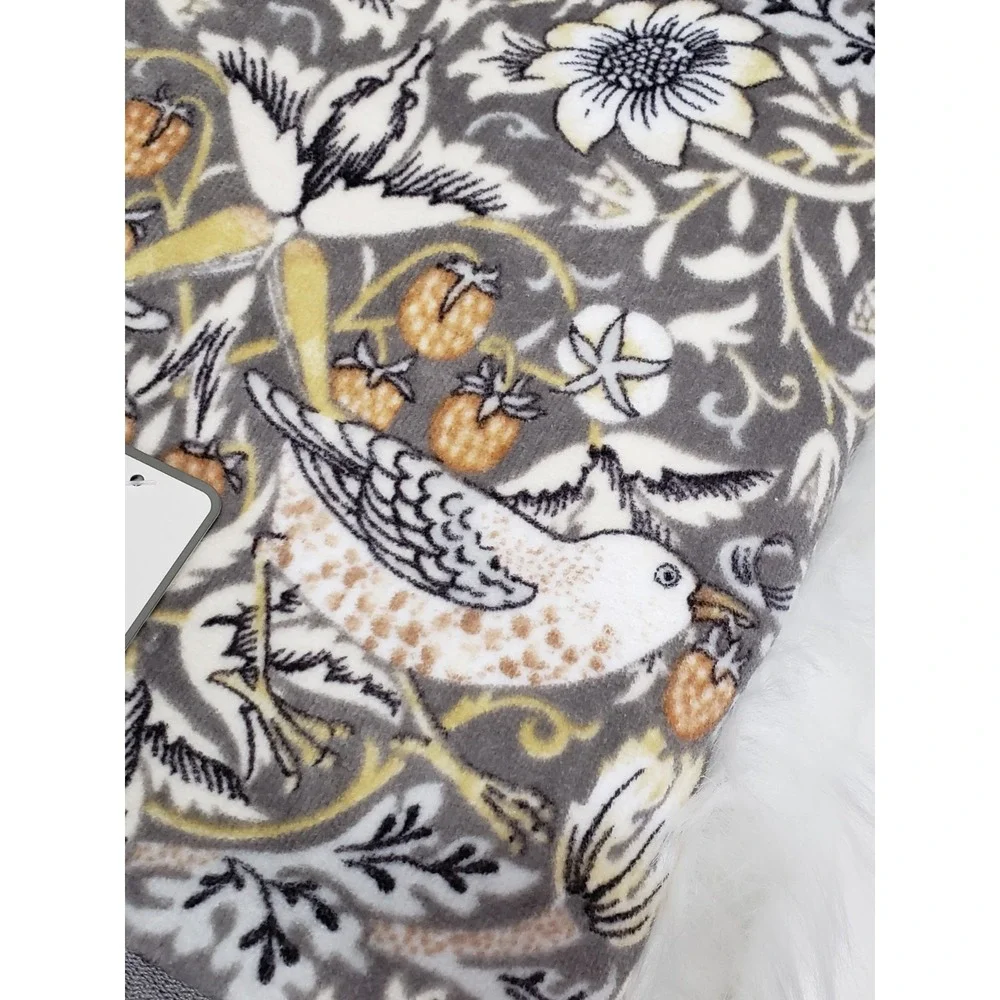 William Morris ONE CLAY STRAWBERRY THIEF BATH TOWEL Luxury Velour bird gray NEW